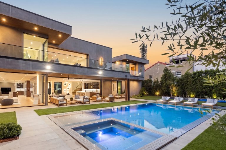What is true luxury in the real estate market